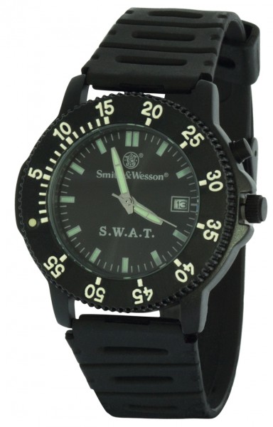 Smith & Wesson SWAT watch with diver bracelet