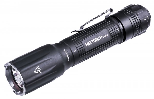 Nextorch TA30C Tactical LED Einsatz-Taschenlampe 1600 Lumen
