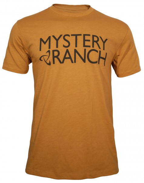 Camiseta promocional con el logotipo de Mystery Ranch Backpacker