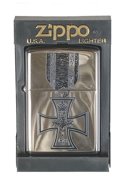 Zippo Feuerzeug Eisenes Kreuz Motiv