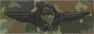 Odznaka aktywności BW Paratrooper Camo/Black
