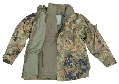 Jacket wetness protection with fleece jacket 3 in 1