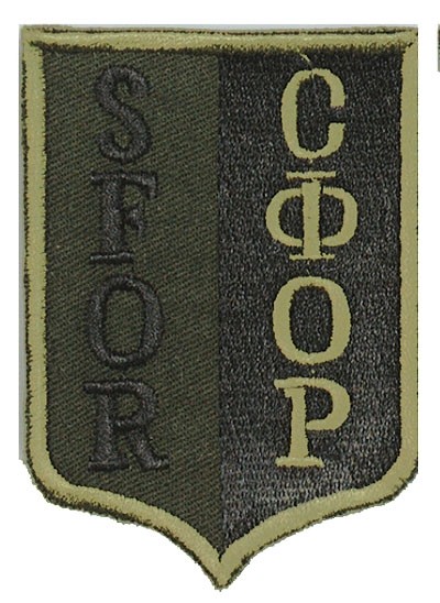 Odznaka tekstylna SFOR Olive/Black