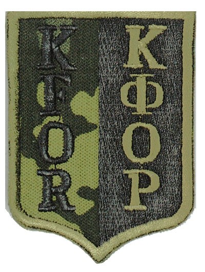 KFOR insigne textile camouflage/noir