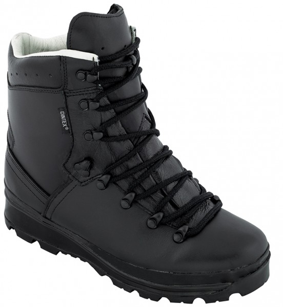 BW mountain boot with wetness protection membrane Import